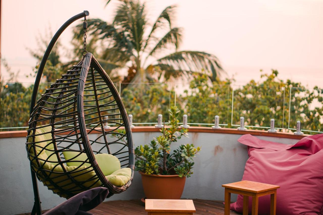 ホテル Ayala Oceanview Maldives グリ エクステリア 写真
