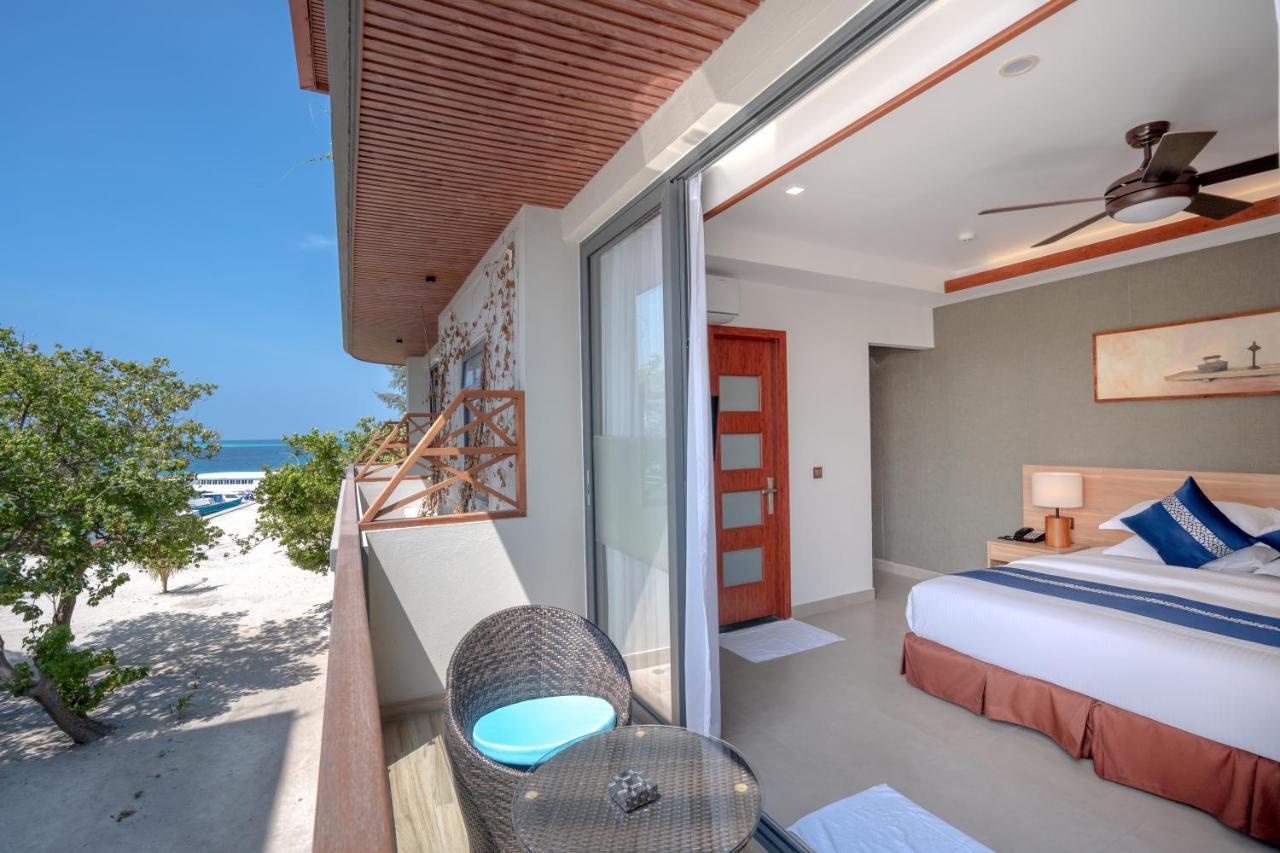 ホテル Ayala Oceanview Maldives グリ エクステリア 写真