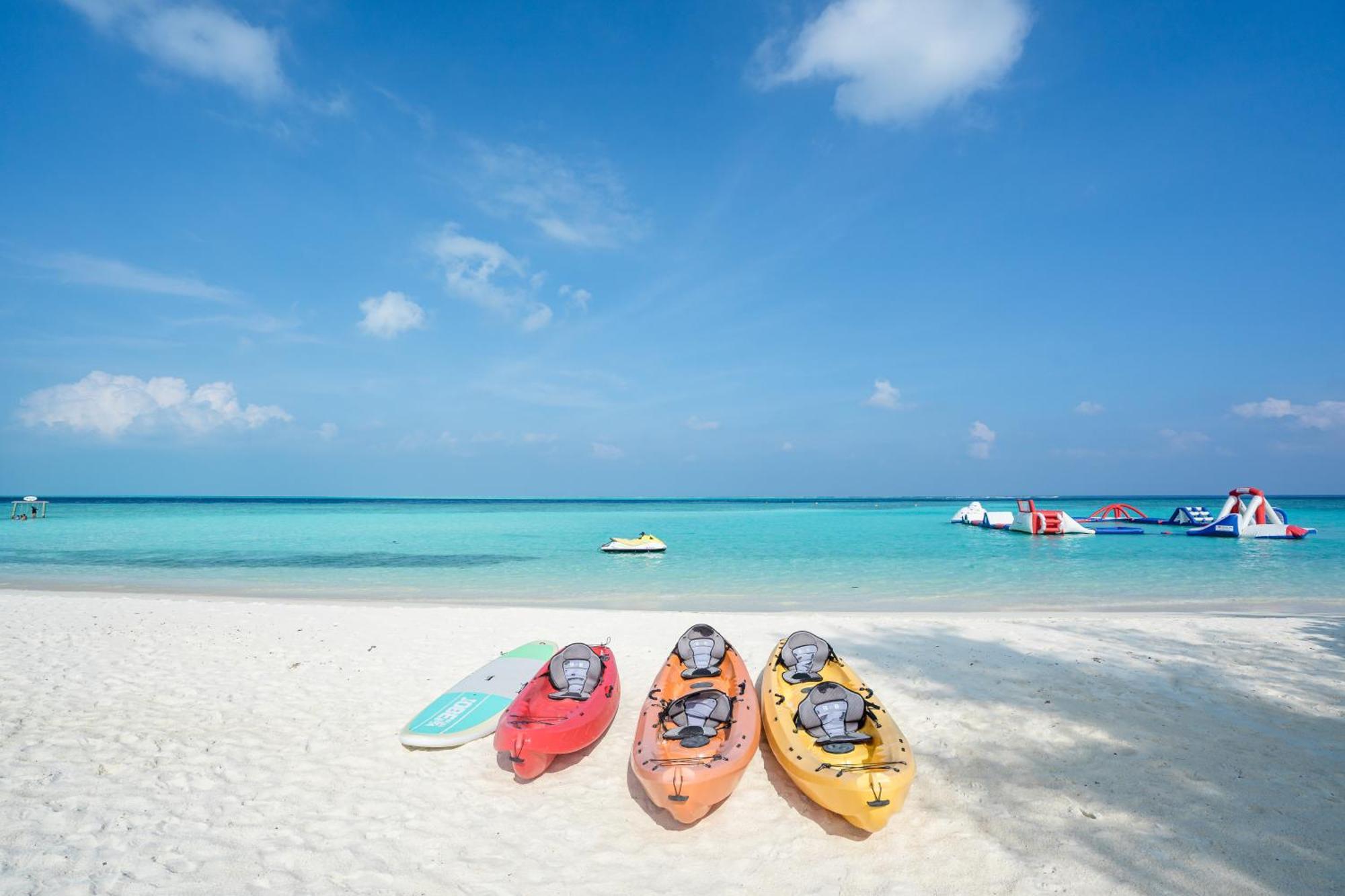 ホテル Ayala Oceanview Maldives グリ エクステリア 写真