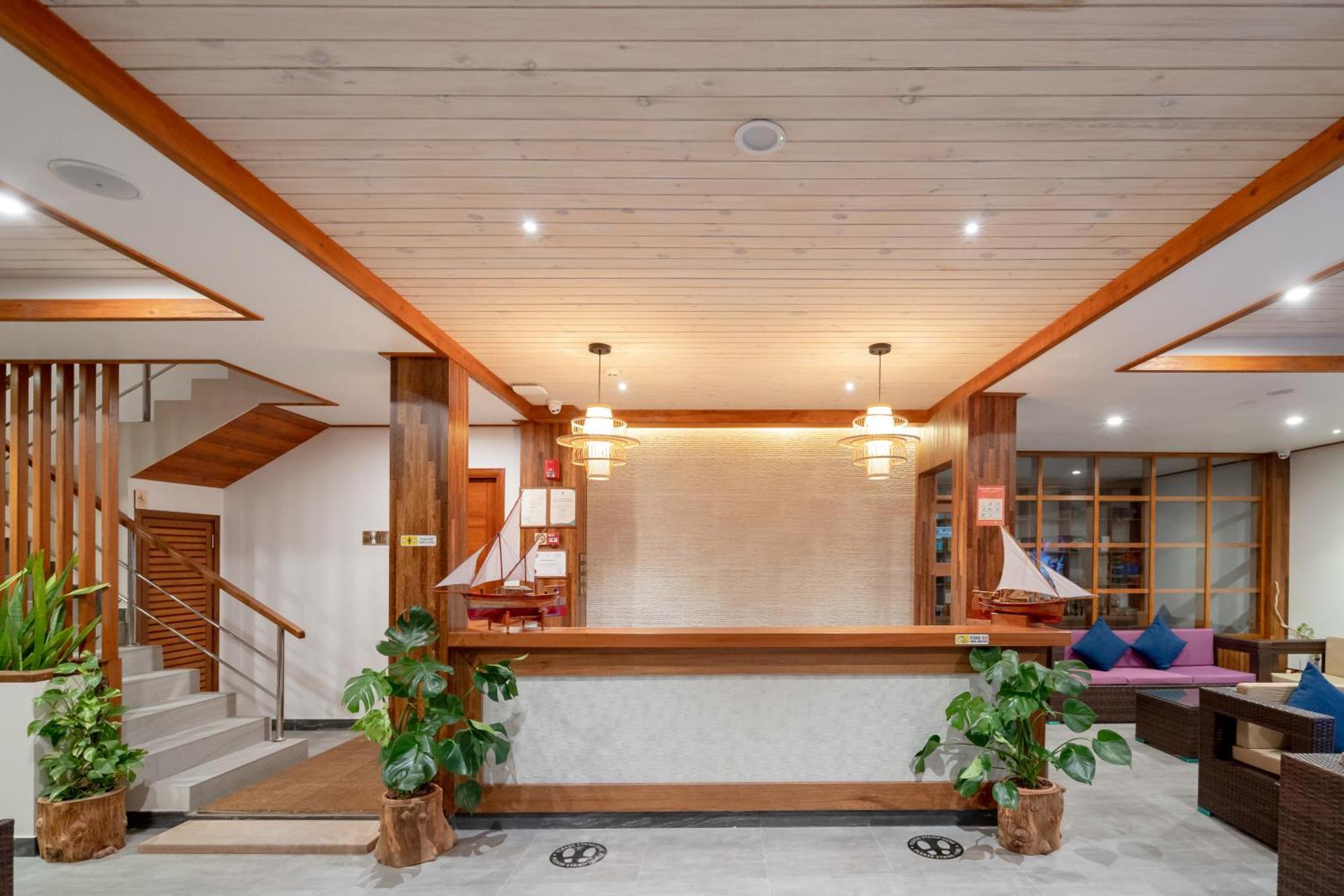 ホテル Ayala Oceanview Maldives グリ エクステリア 写真