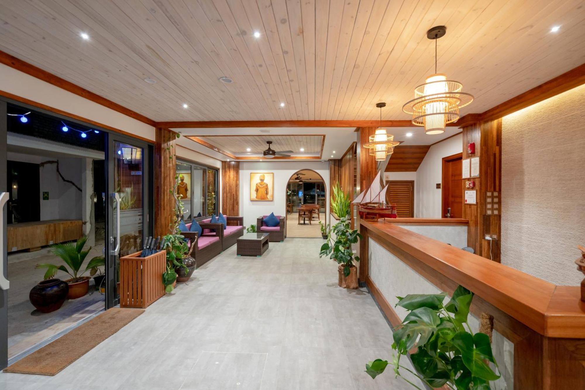 ホテル Ayala Oceanview Maldives グリ エクステリア 写真
