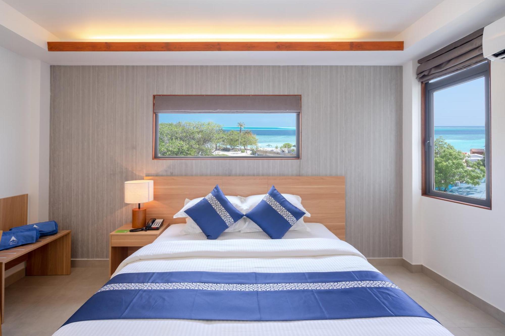 ホテル Ayala Oceanview Maldives グリ エクステリア 写真